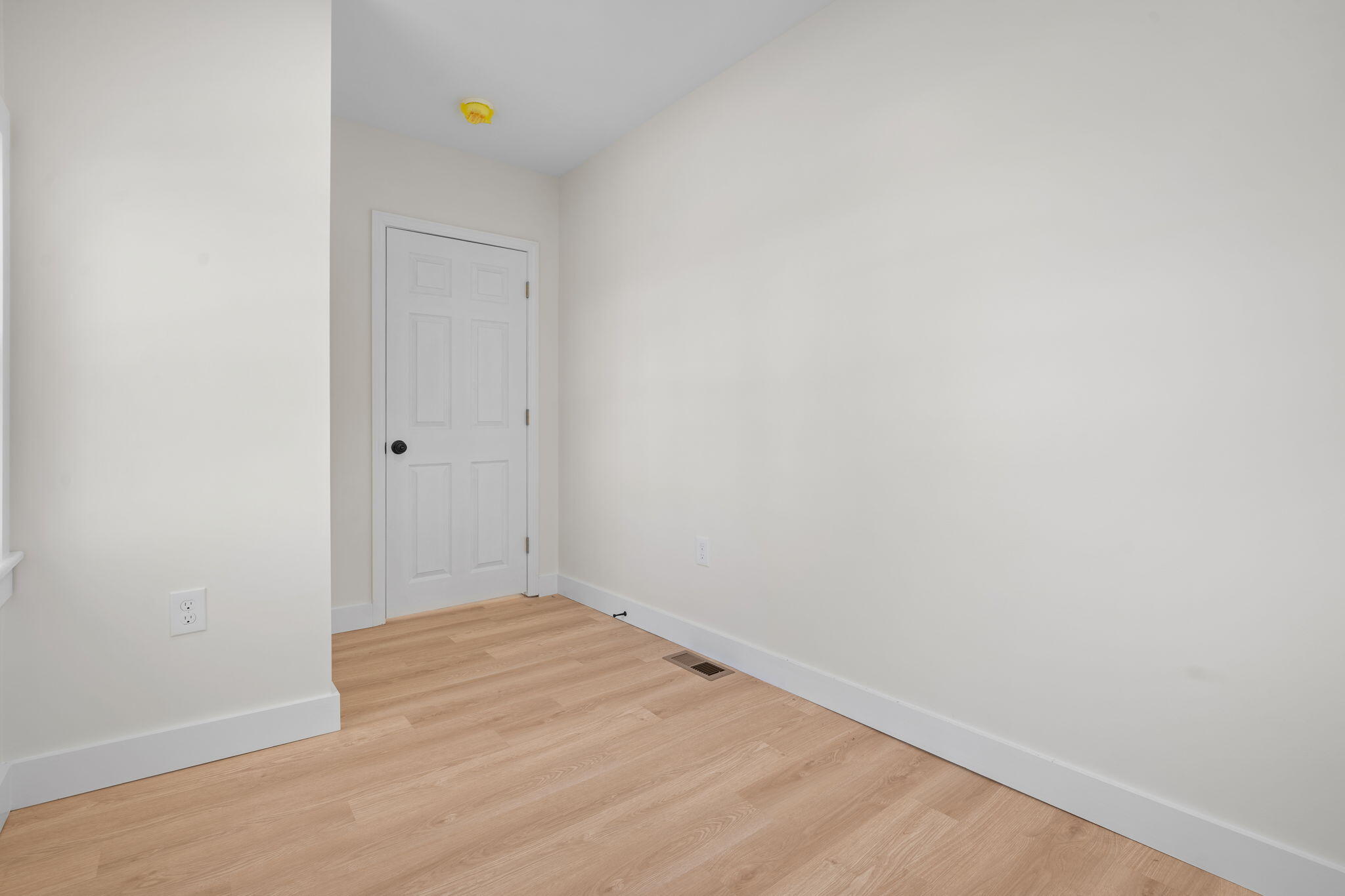 17 Bridge Street Berwick, ME 03901 - Photo 24 of 46 SBC02953 - Copy