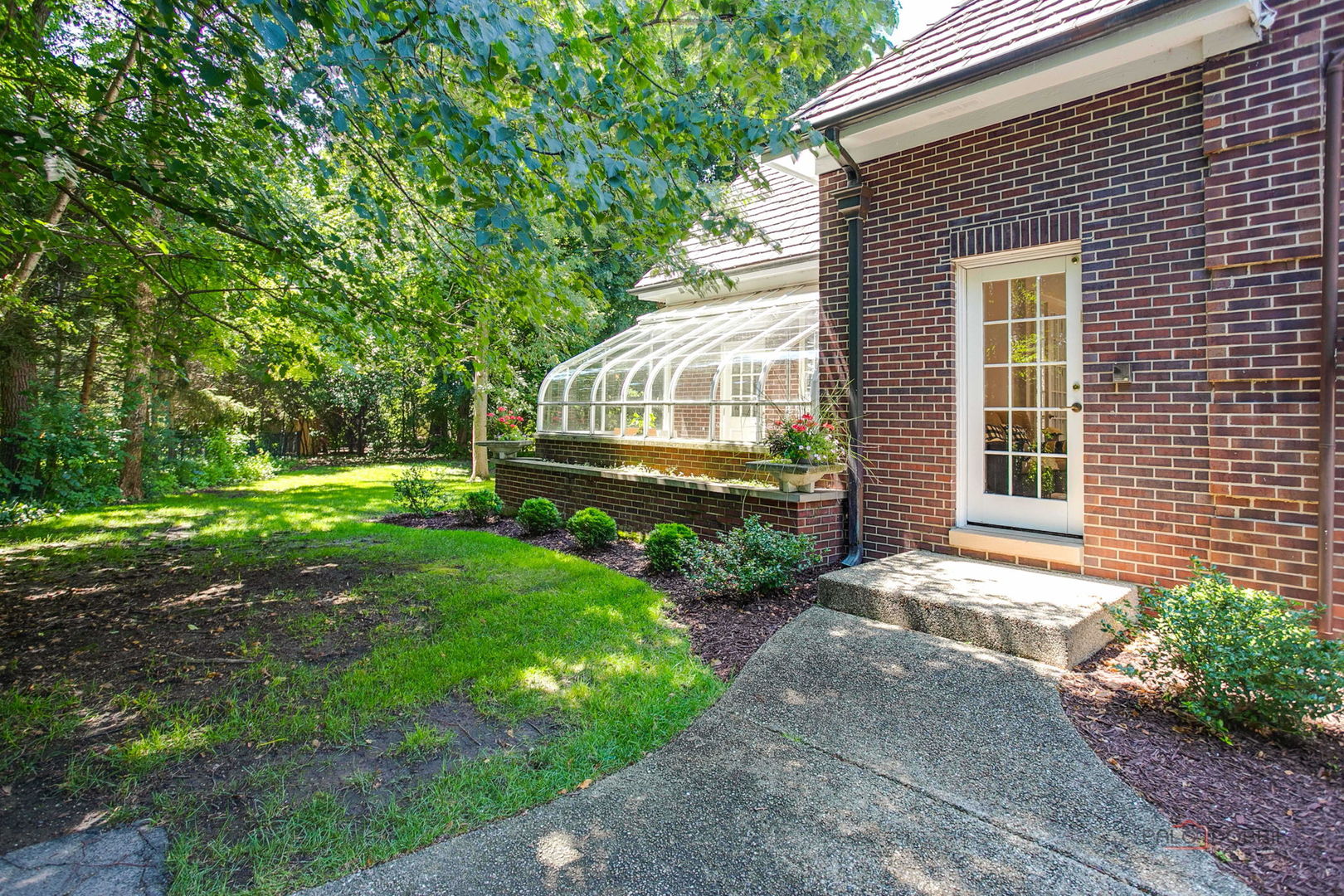 610 South Ridge Road Lake Forest, IL 60045 - Photo 33 of 62