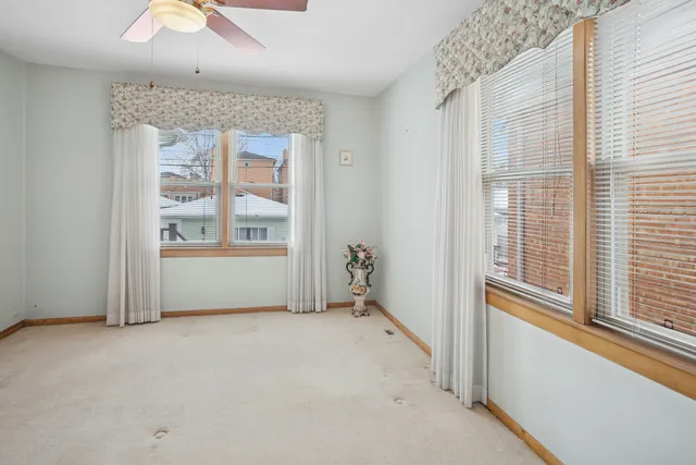 $279,977 | 2324 North 73rd Court, Elmwood Park, IL 60707