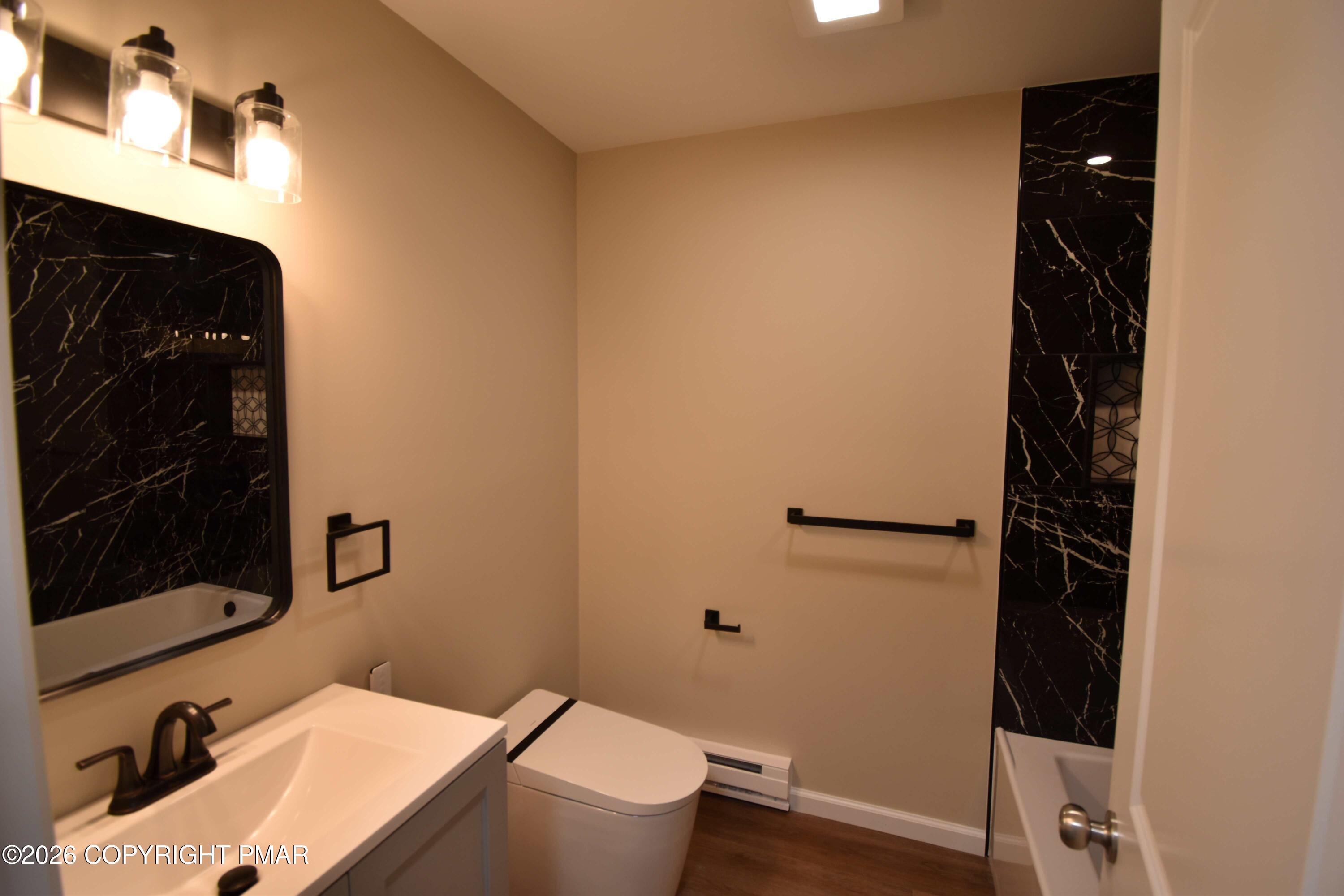 108 Stag Court Bushkill, PA 18324 - Photo 26 of 29 bath 2