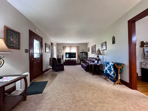 $185,000 | 1305 West 3rd Street, Sterling, IL 61081