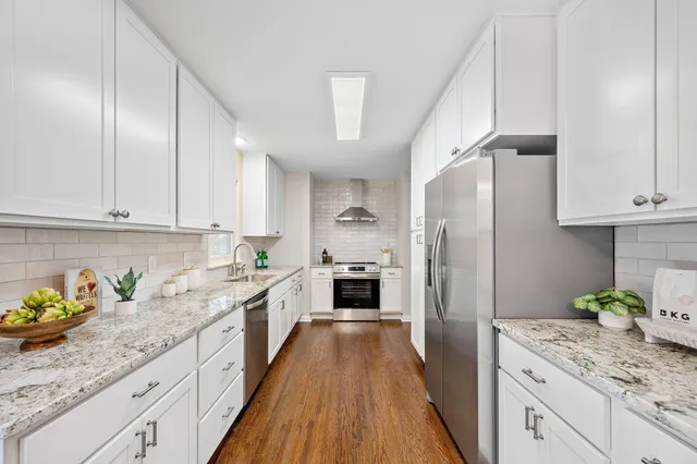 $479,900 | 10016 Irwin Road, Bloomington, MN 55437