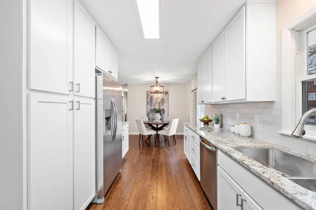 $479,900 | 10016 Irwin Road, Bloomington, MN 55437