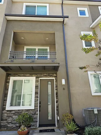 $819,000 | 11737 Florence Avenue, Unit 6, Santa Fe Springs, CA 90670