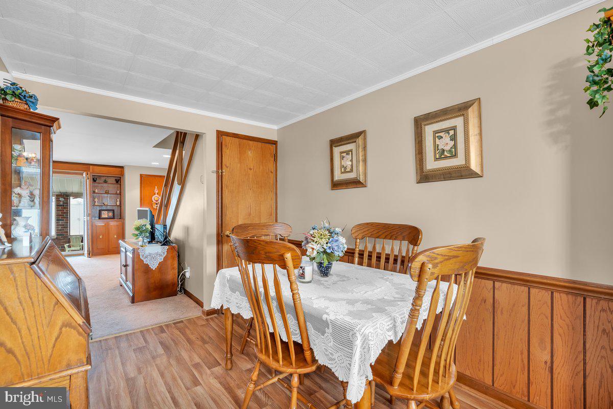 2823 Shelly Road Philadelphia, PA 19152 - Photo 11 of 39 Gallery Image 11