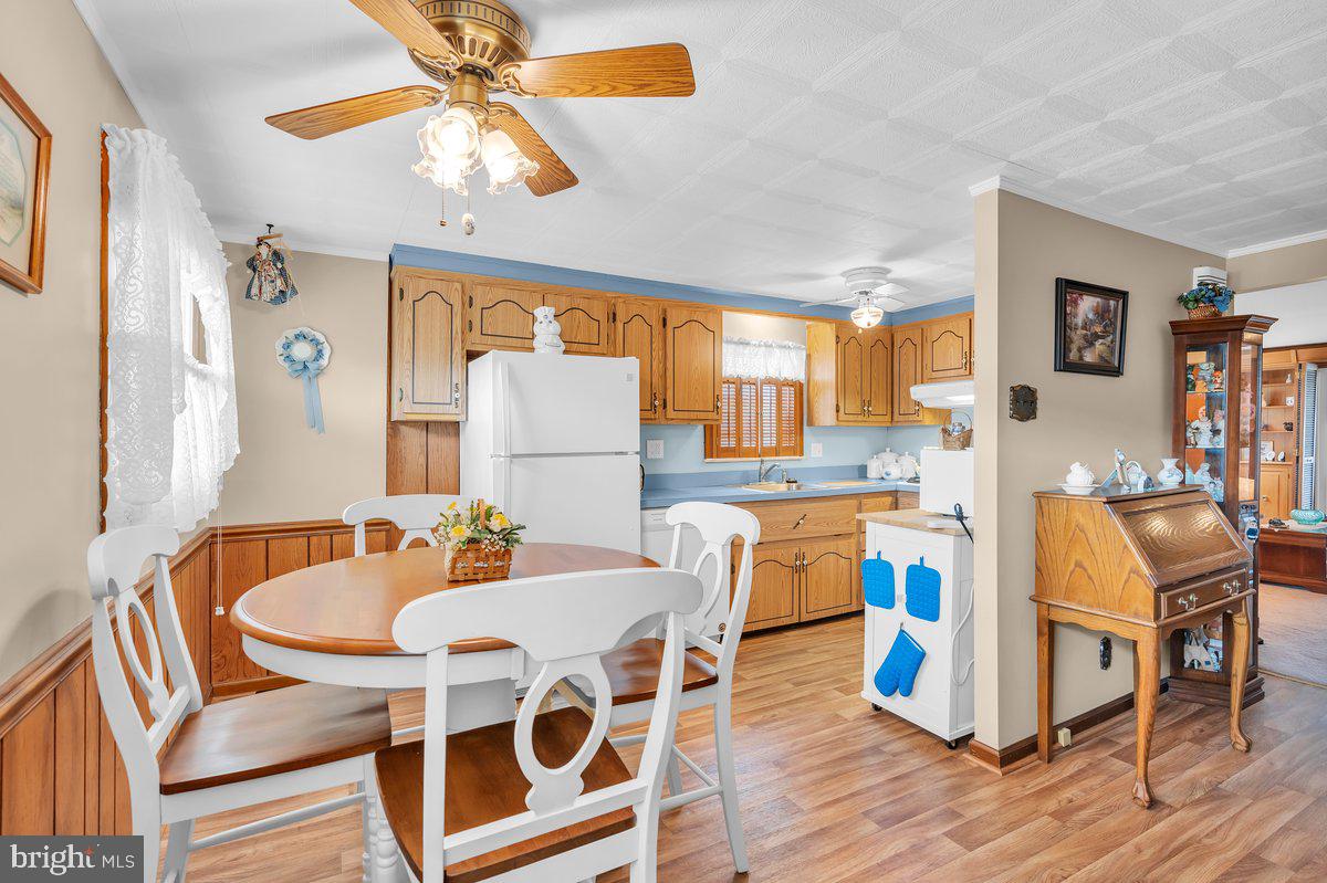 2823 Shelly Road Philadelphia, PA 19152 - Photo 12 of 39 Gallery Image 12