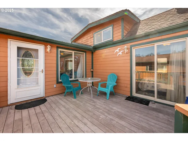 $169,000 | 53877 Beach Loop Road, Unit 2, Bandon, OR 97411