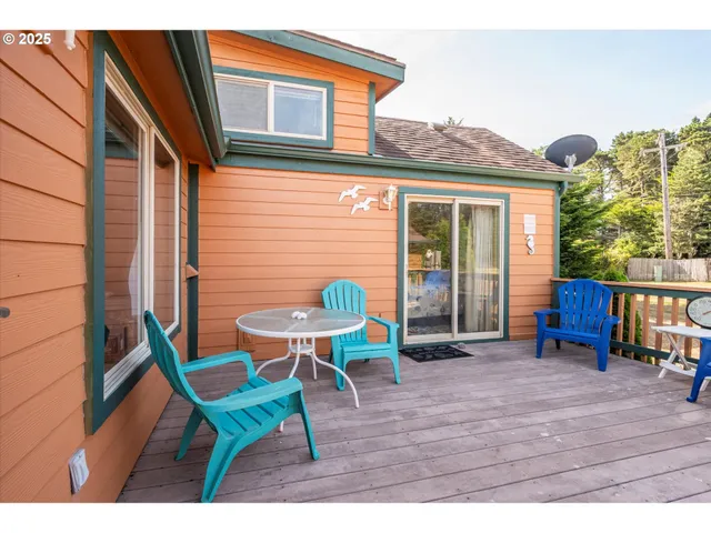 $169,000 | 53877 Beach Loop Road, Unit 2, Bandon, OR 97411