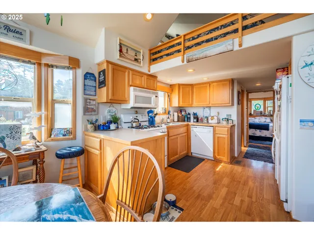 $169,000 | 53877 Beach Loop Road, Unit 2, Bandon, OR 97411