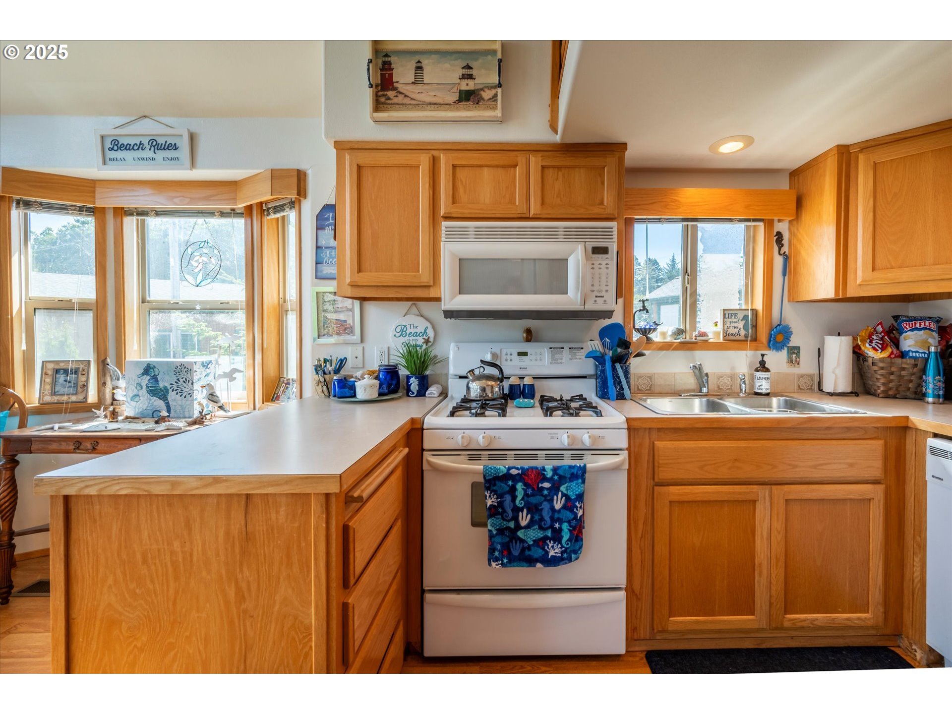 53877 Beach Loop Road, Unit 2 Bandon, OR 97411 - Photo 26 of 48