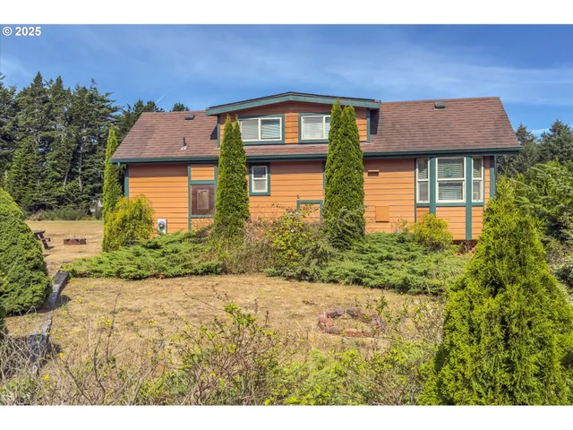 $169,000 | 53877 Beach Loop Road, Unit 2, Bandon, OR 97411
