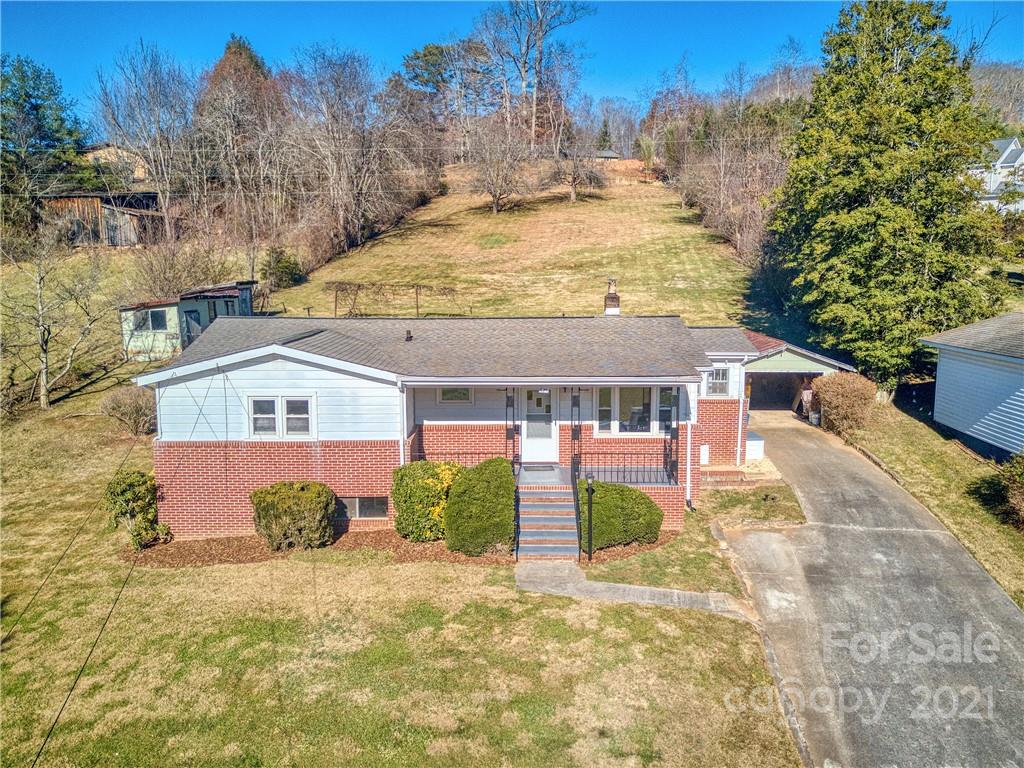 625 Ratcliff Cove Road Waynesville, NC 28786 - Photo 2 of 26 Gallery Image 2