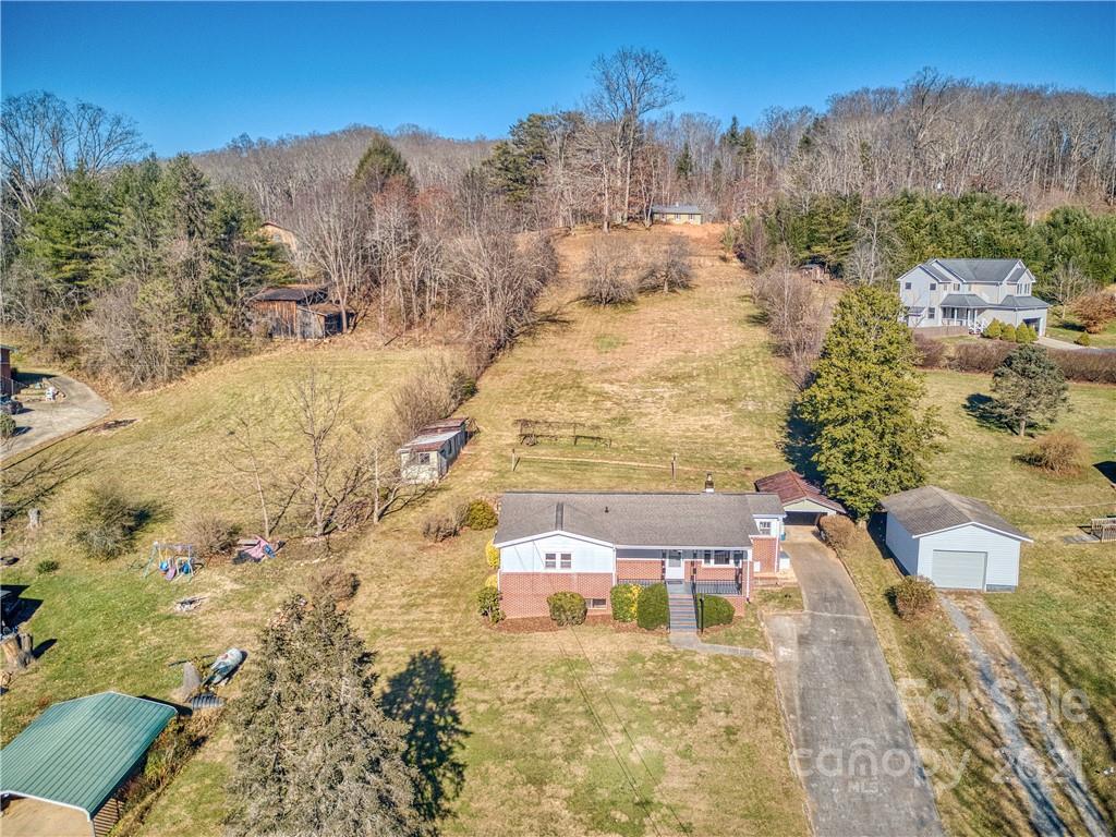 625 Ratcliff Cove Road Waynesville, NC 28786 - Photo 5 of 26 Gallery Image 5