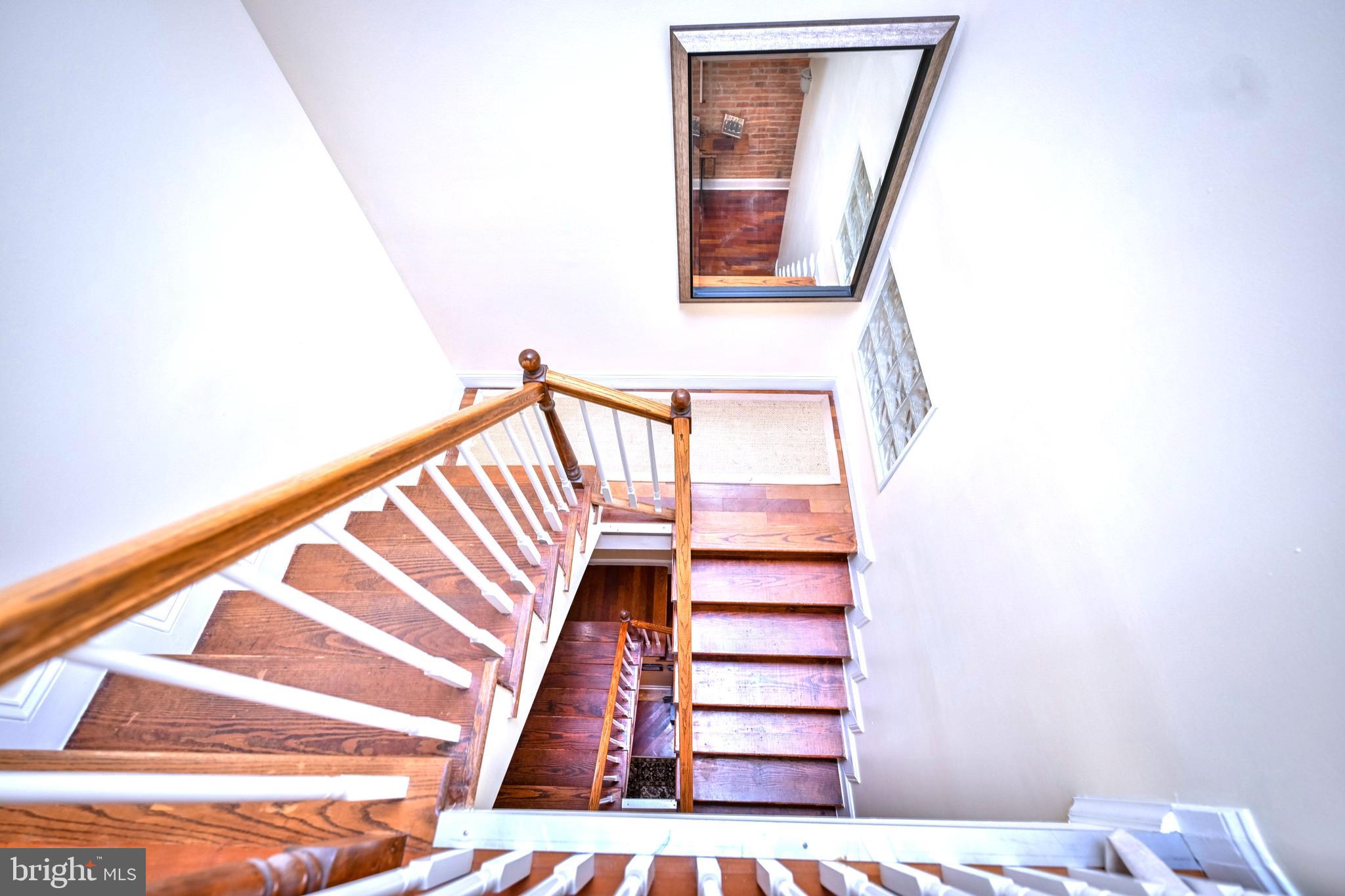 240 Wilson Street Baltimore, MD 21217 - Photo 25 of 63 a view of entryway