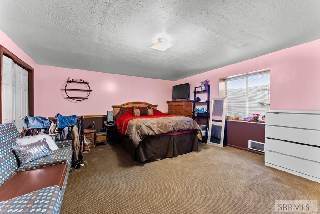 6685 East Iona Road Idaho Falls, ID 83401 - Photo 23 of 59