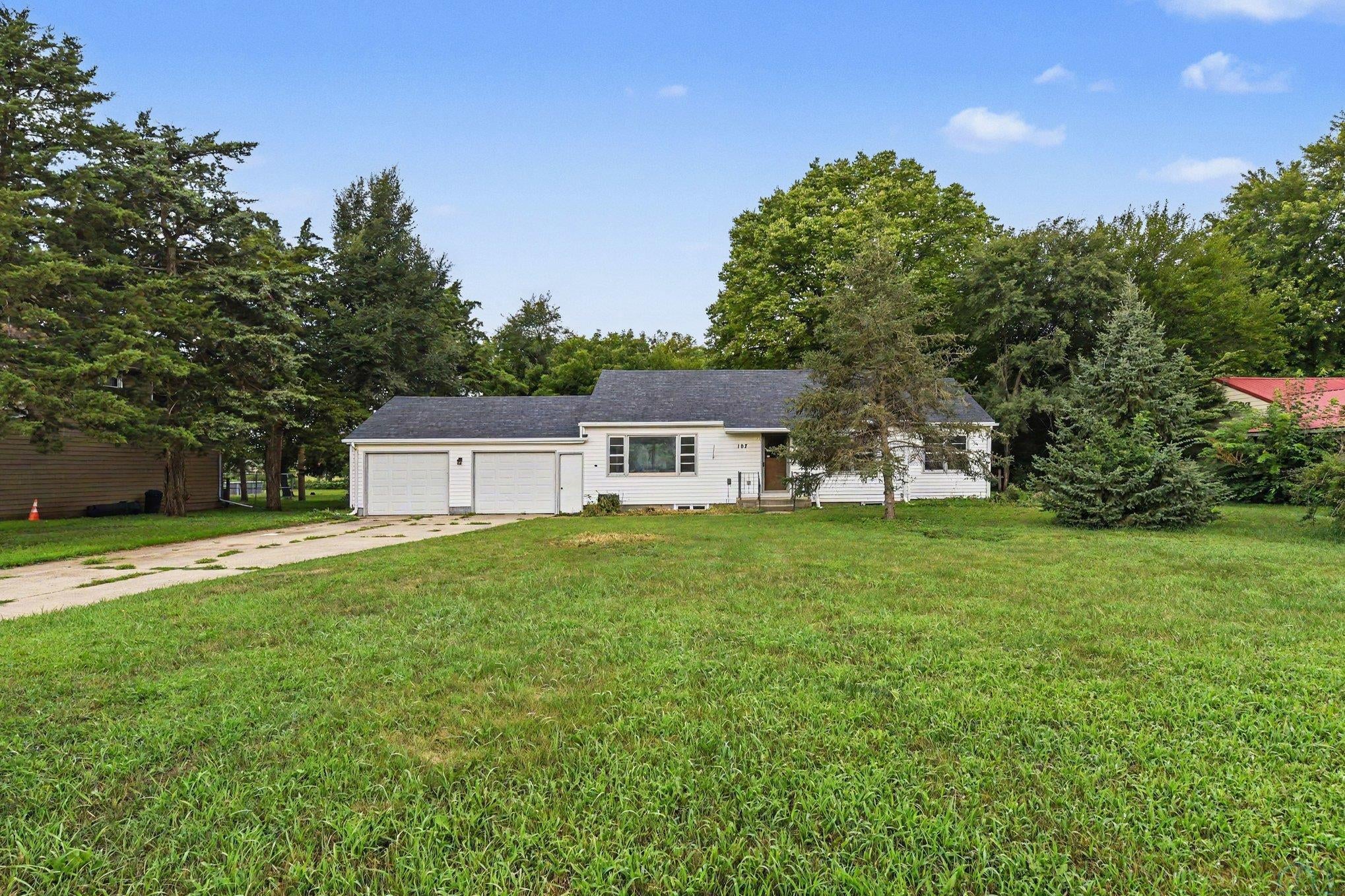 107 South Crawford Road Vermillion, SD 57069 - Photo 22 of 26 Gallery Image 22