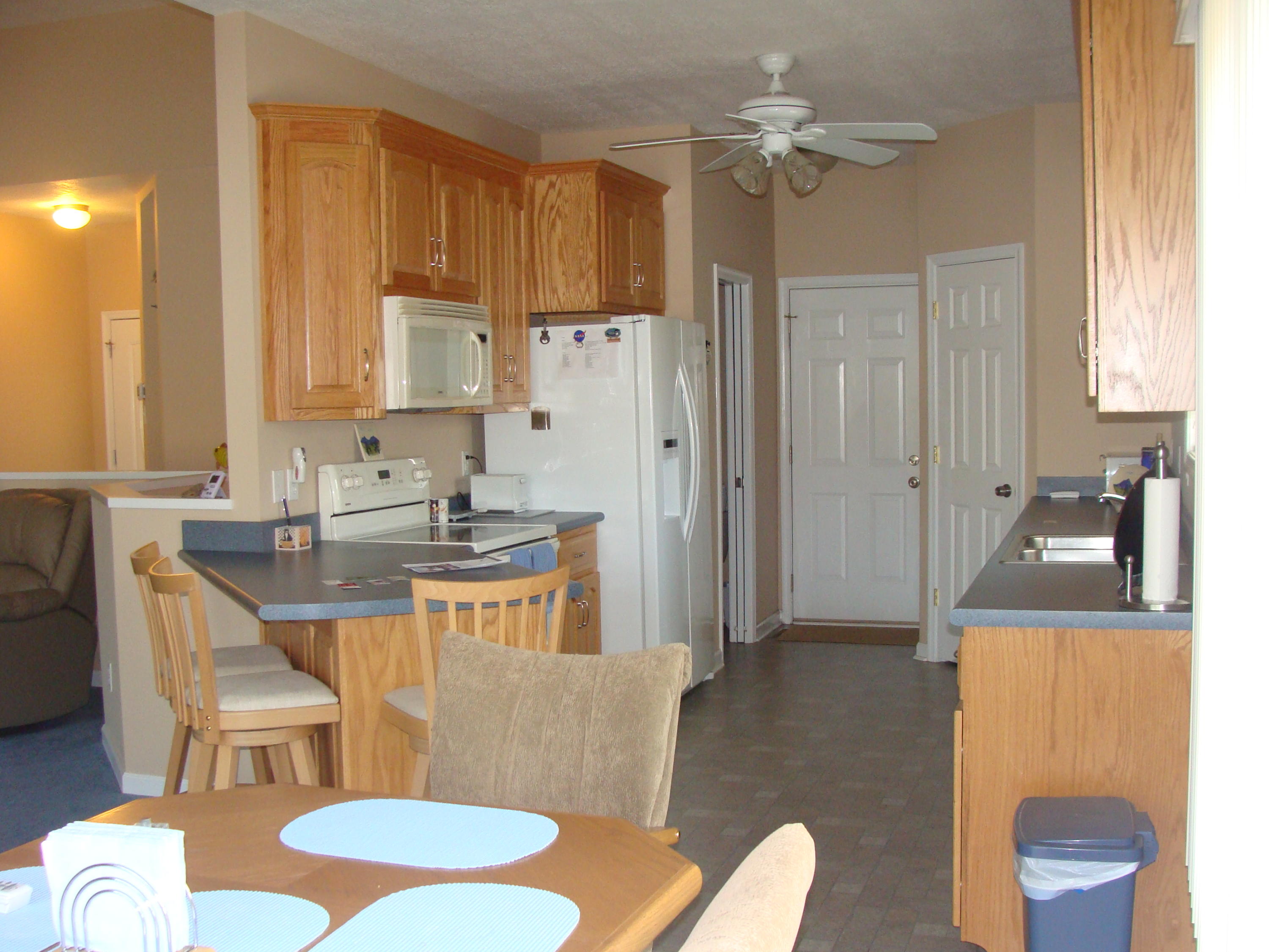 1811 Cutlass Road Moneta, VA 24121 - Photo 2 of 33 Dining into Kitchen