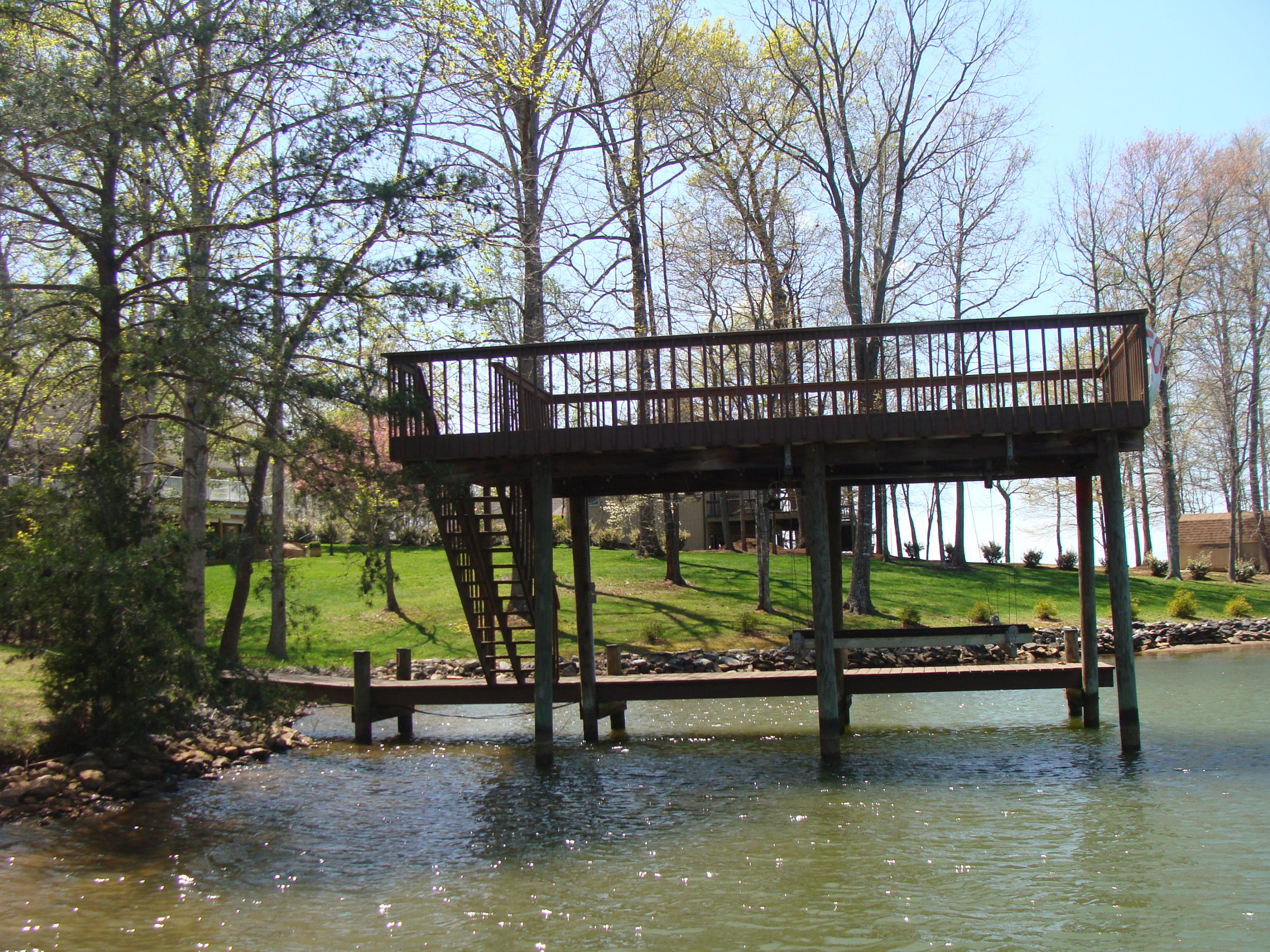 1811 Cutlass Road Moneta, VA 24121 - Photo 3 of 33 DSC09673