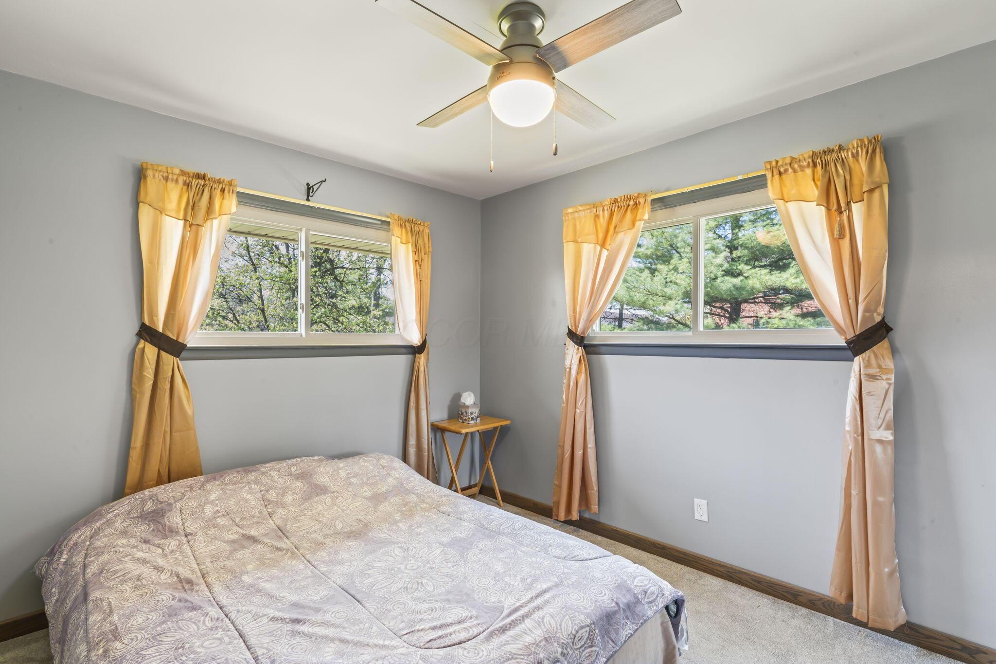 507 Agler Road Columbus, OH 43230 - Photo 27 of 74 Bedroom 2
