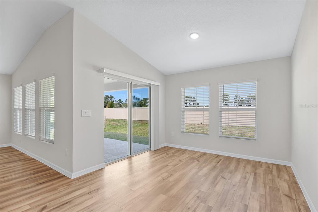 12774 Canter Call Road Lithia, FL 33547 - Photo 11 of 35