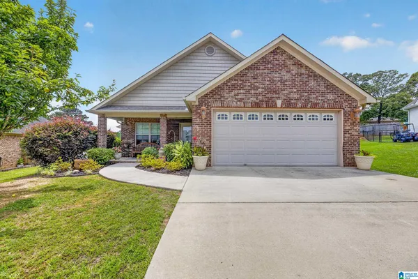 $244,000 | 51 Cottage Lane, Lincoln, AL 35096
