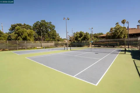 $478,888 | 440 North Civic Drive, Unit 201, Walnut Creek, CA 94596