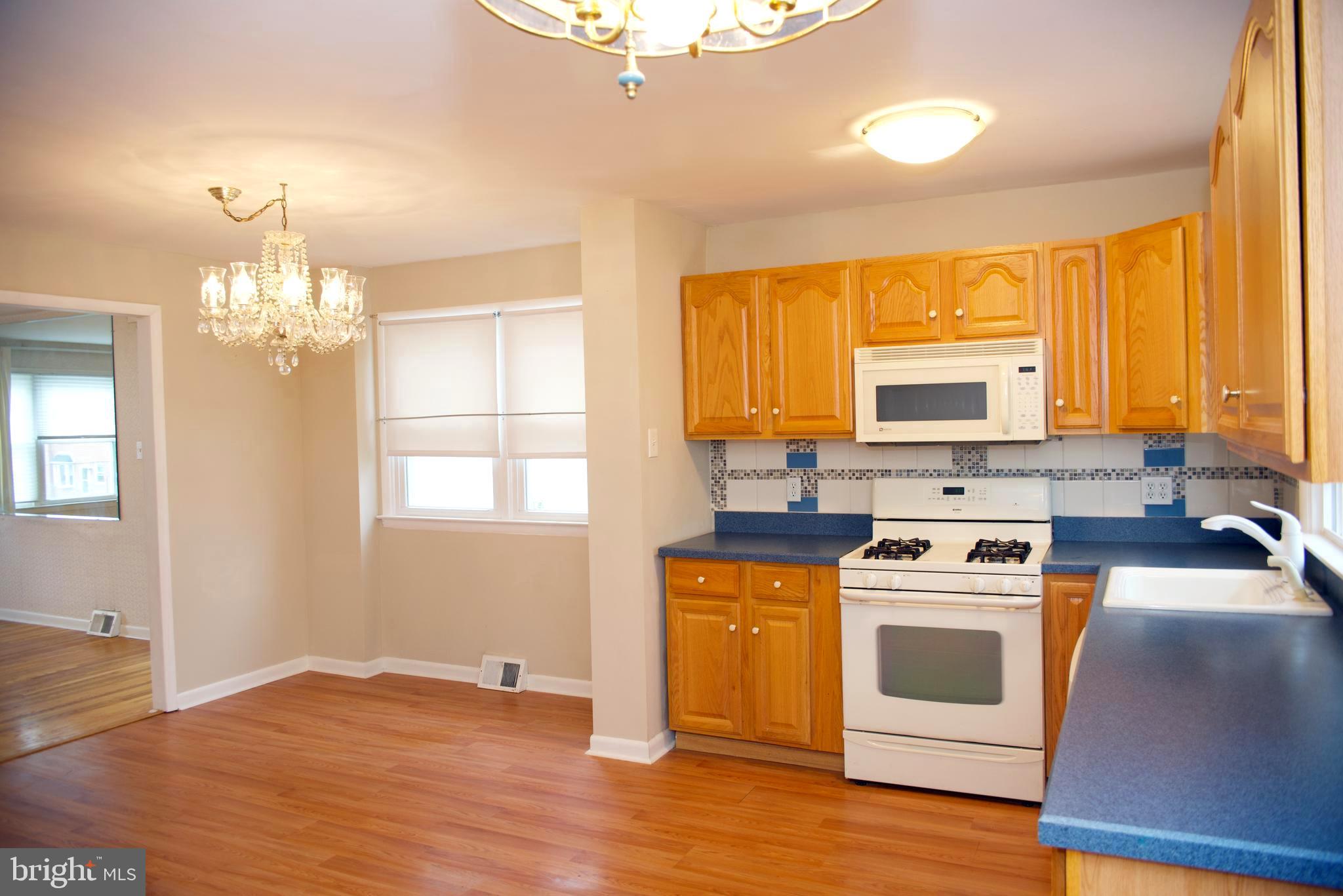 9951 Bridle Road Philadelphia, PA 19115 - Photo 22 of 71 Dining Area and Kitchen