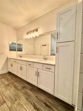 $3,200 | 3513 76th Street East, Palmetto, FL 34221