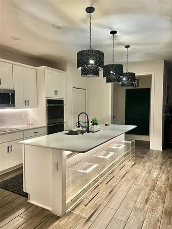 $3,200 | 3513 76th Street East, Palmetto, FL 34221