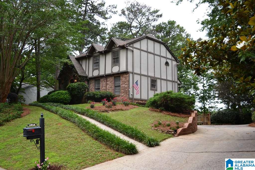1916 Crossvine Road Birmingham, AL 35244 - Photo 1 of 48