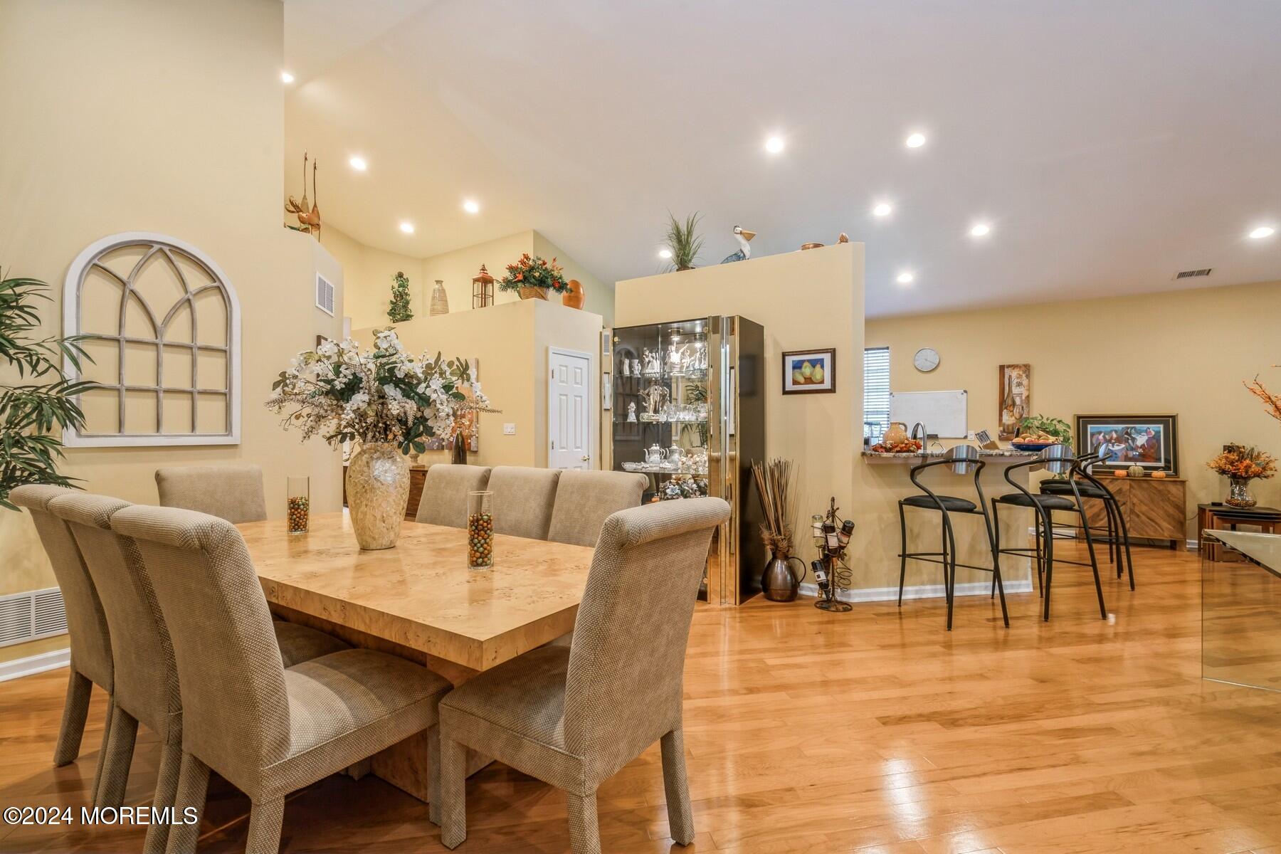 115 Gables Way Jackson, NJ 08527 - Photo 13 of 44 Dining Area