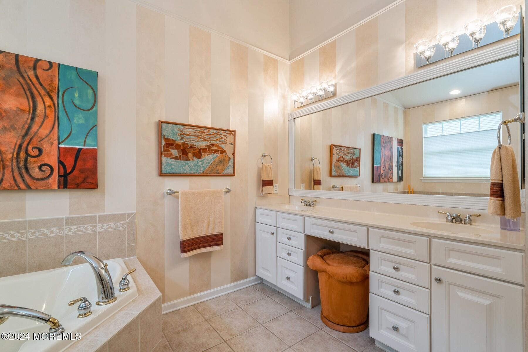 115 Gables Way Jackson, NJ 08527 - Photo 29 of 44 Master Bath