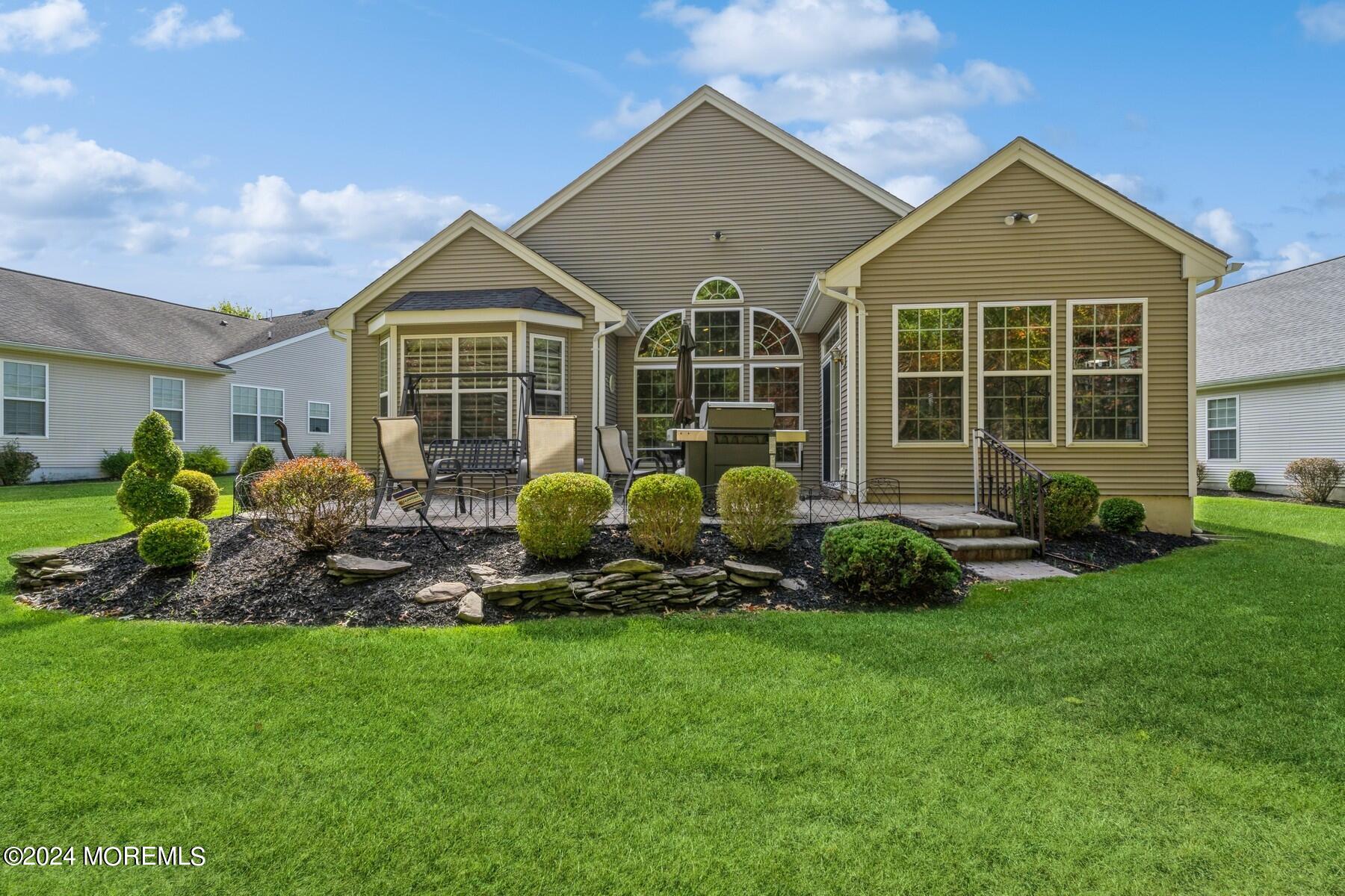 115 Gables Way Jackson, NJ 08527 - Photo 33 of 44 Back View