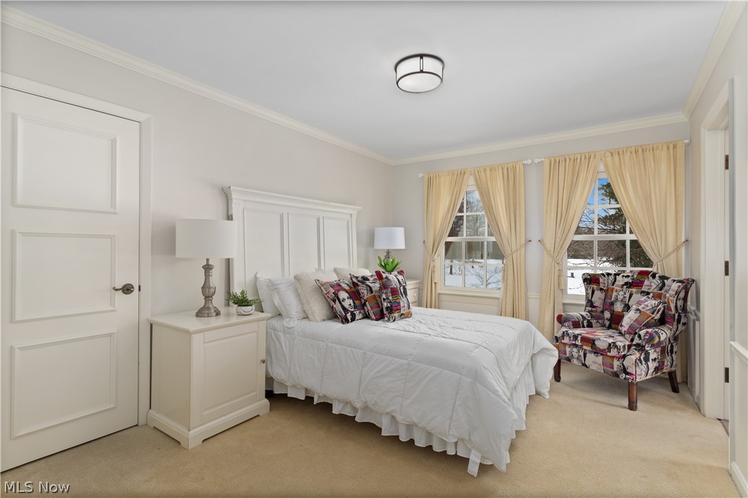 3482 Roundwood Road Hunting Valley, OH 44022 - Photo 22 of 33 With views of the expansive front yard, this bedroom has its own en-suite bath.