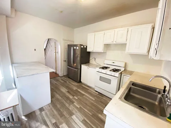 $1,350 | 534 East Indiana Avenue, Philadelphia, PA 19134
