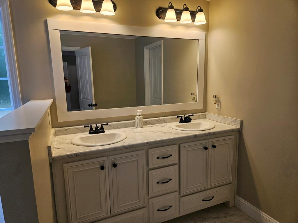 1076 Joiner Road Adel, GA 31620 - Photo 9 of 15 Gallery Image 9