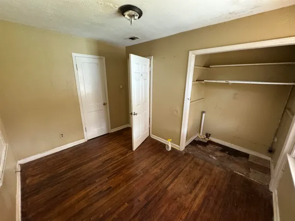 $1,050 | 4071 Grey Road, Memphis, TN 38108