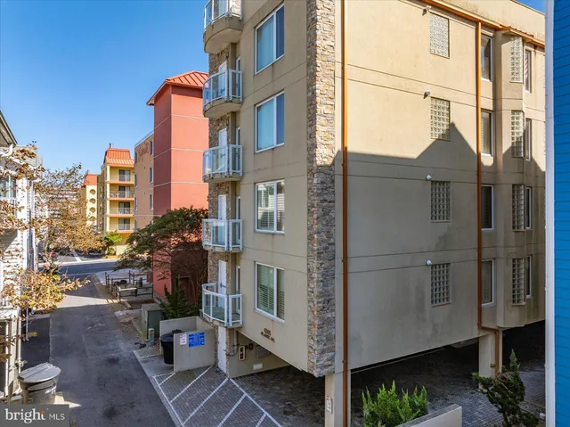 $1,550,000 | 6305 Atlantic Avenue, Unit 301, Ocean City, MD 21842