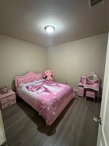 $2,300 | 18726 Bene Vista Drive, Houston, TX 77084