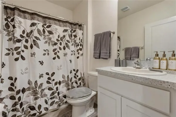 $345,000 | 33922 Jasper Stone Drive, Wesley Chapel, FL 33543