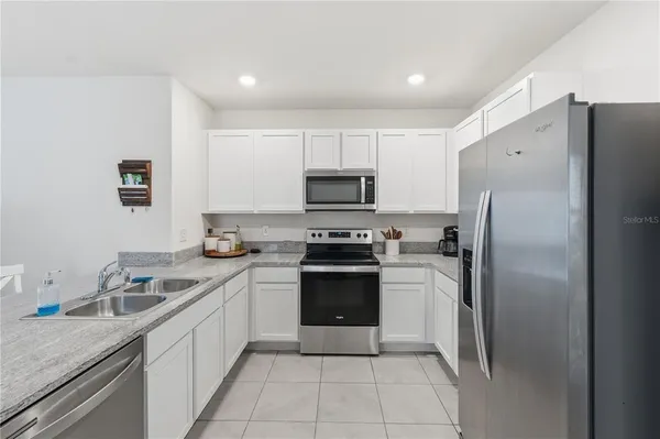 $345,000 | 33922 Jasper Stone Drive, Wesley Chapel, FL 33543