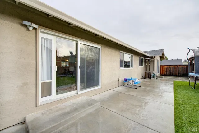 $625,000 | 2903 Burbank Drive, Fairfield, CA 94534