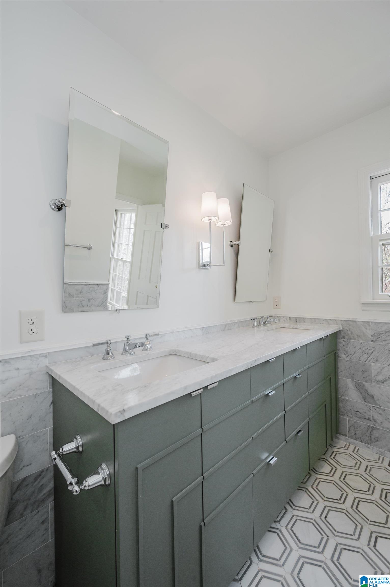 3732 Rockhill Road Birmingham, AL 35223 - Photo 29 of 68