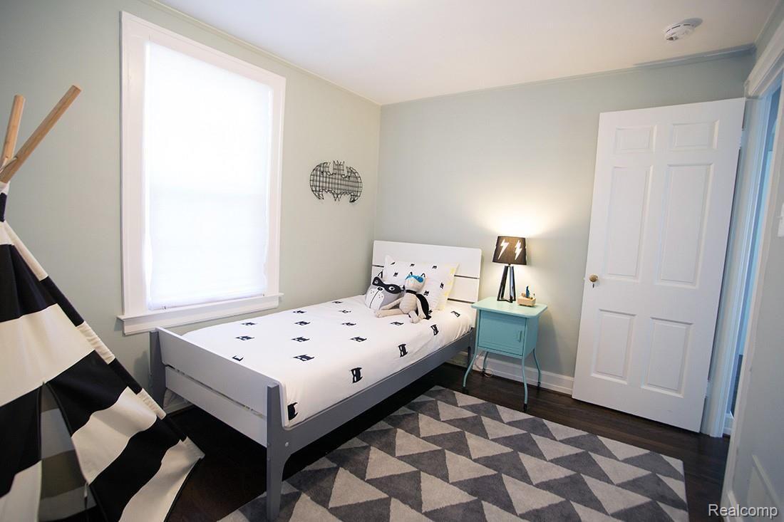 860 Lincoln Road Grosse Pointe, MI 48230 - Photo 19 of 26 17.jpg