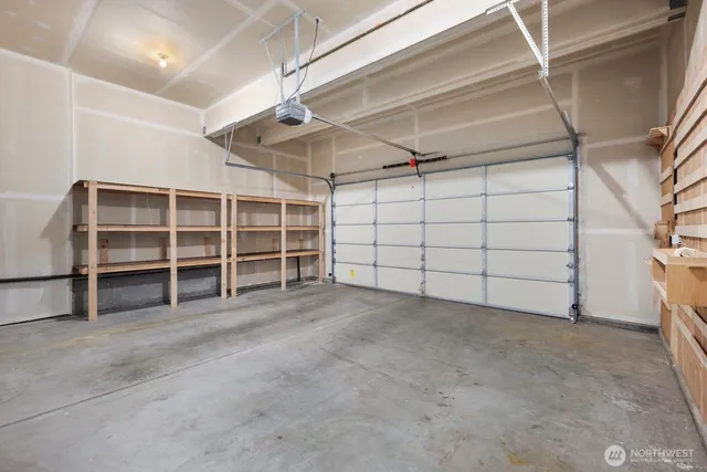 a view of a room with an empty space