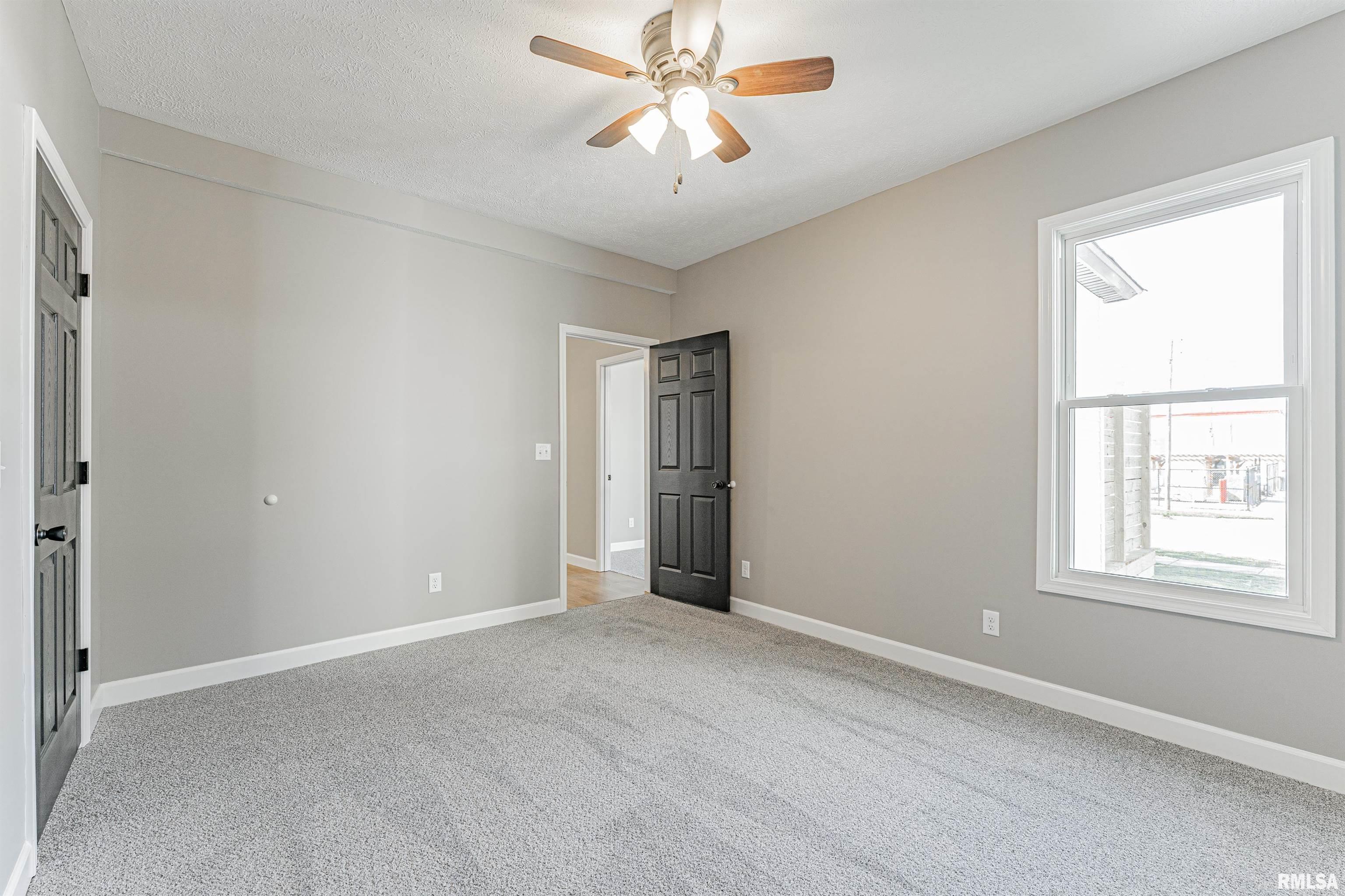 514 North Kickapoo Street Lincoln, IL 62656 - Photo 18 of 23 Gallery Image 18