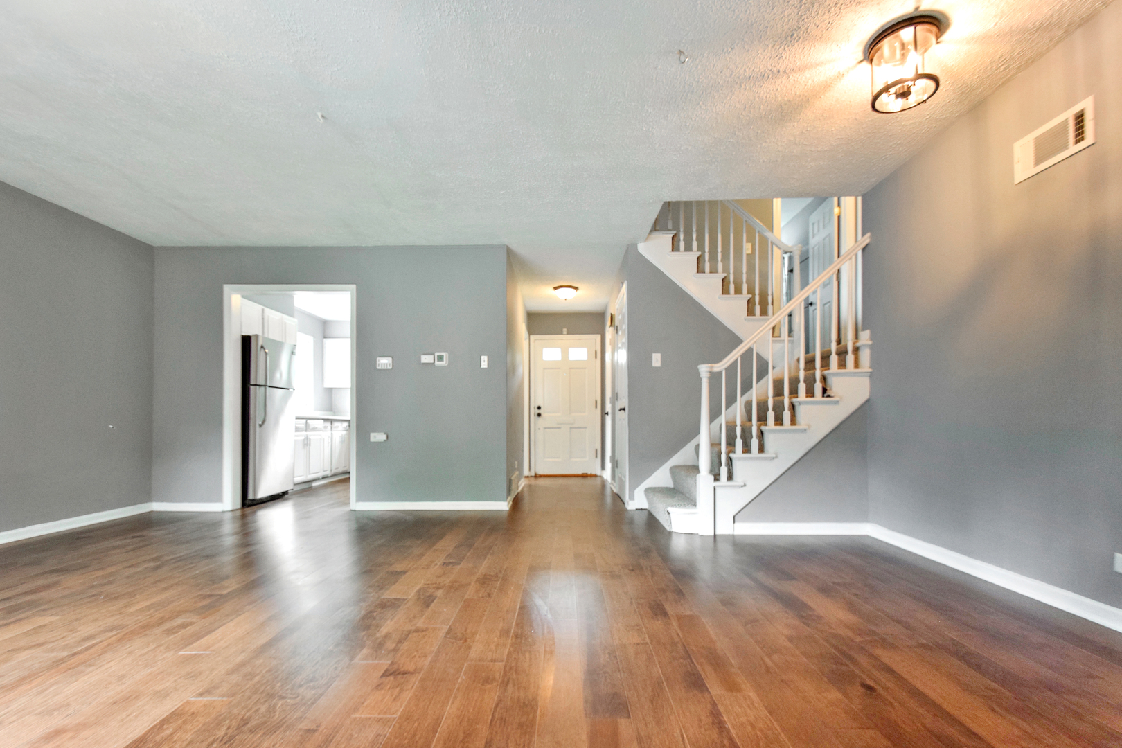 2205 Downey Road Homewood, IL 60430 - Photo 8 of 23