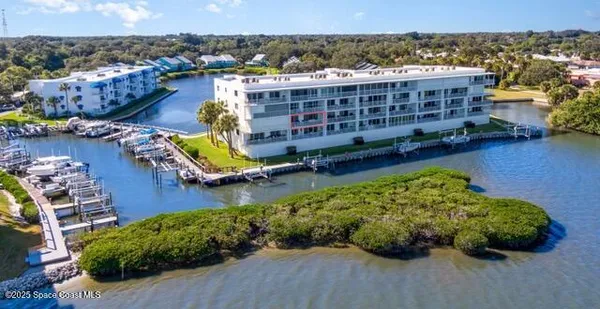 $399,000 | 6029 North River Run Drive, Sebastian, FL 32958