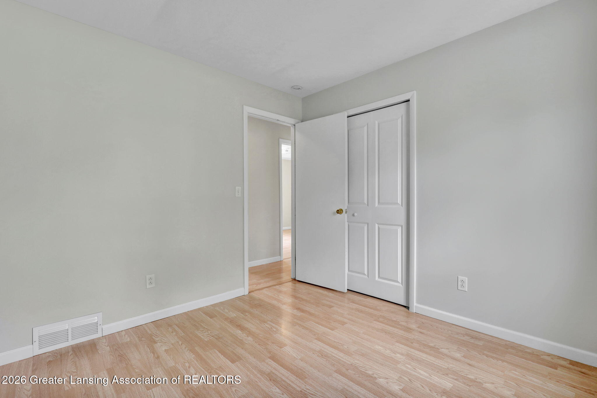323 Scarlett Oak Lane Perry, MI 48872 - Photo 16 of 27