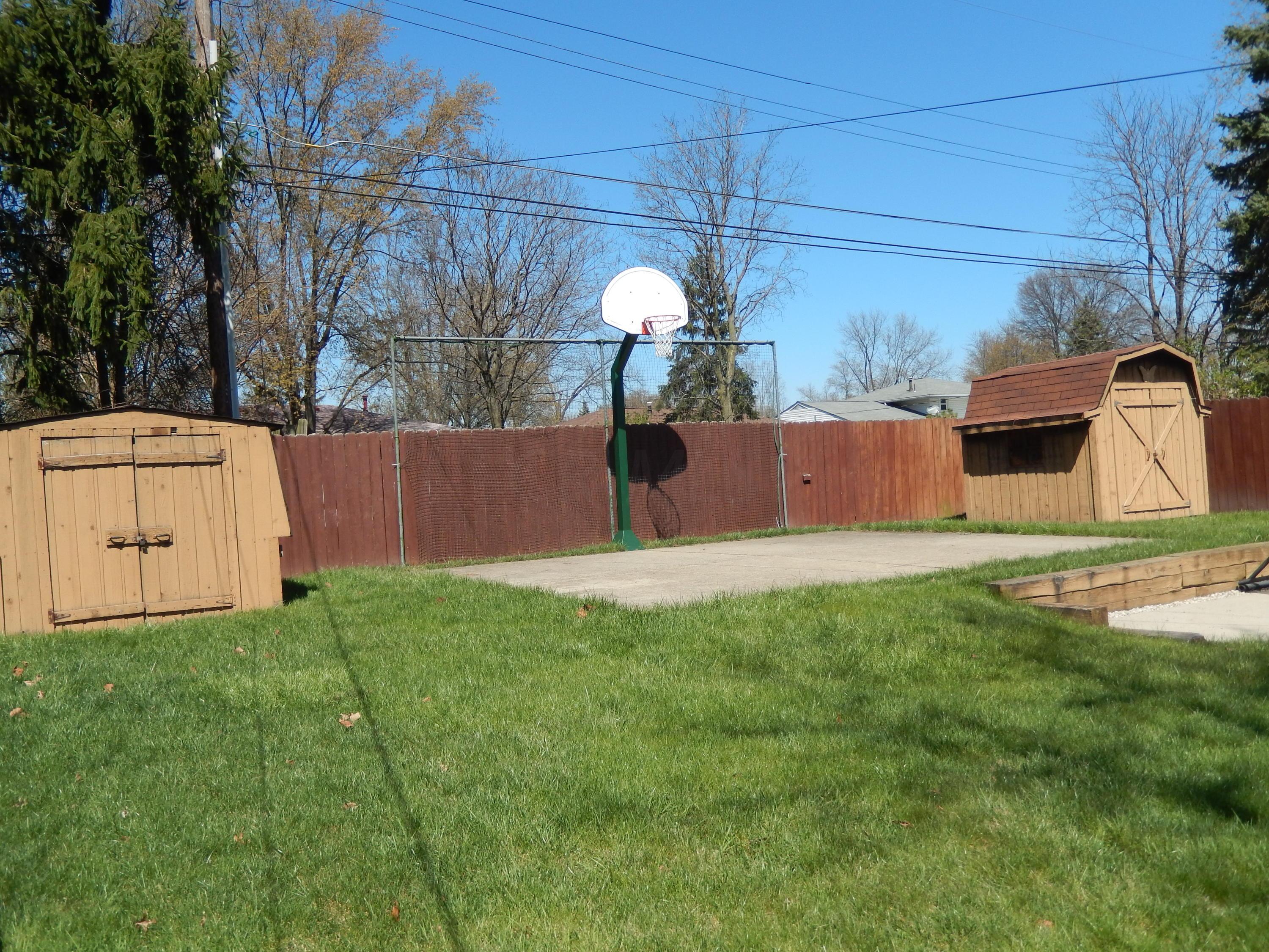 1470 Norma Road Columbus, OH 43229 - Photo 24 of 32 Gallery Image 24